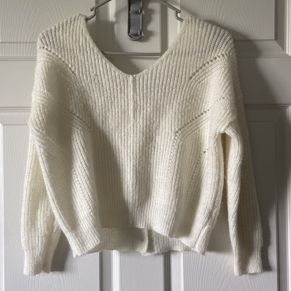 Women’s sweater - Picture 2 of 2
